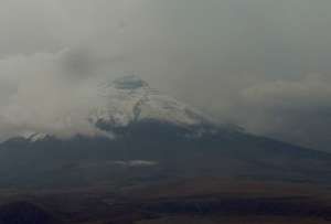 El Volcán Cotopaxi registró baja actividad durante este martes 25 de octubre