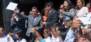 Asamblea Nacional recibe propuesta de reforma a la Ley de Educaci&oacute;n Intercultural