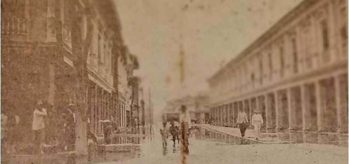 El invierno inunda las calles de Guayaquil