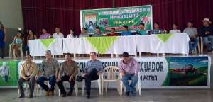 El encuentro se efectu&oacute; en el colegio fiscal Narcisa de Jes&uacute;s del cant&oacute;n Nobol. Foto: V&iacute;ctor Haz 