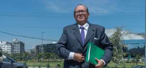 El abogado de Jorge Glas, durante declaraciones a medios de comunicaci&oacute;n.