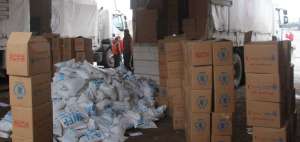 Los primeros camiones con alimentos, medicamentos y frazadas llegaron el lunes a Madaya.