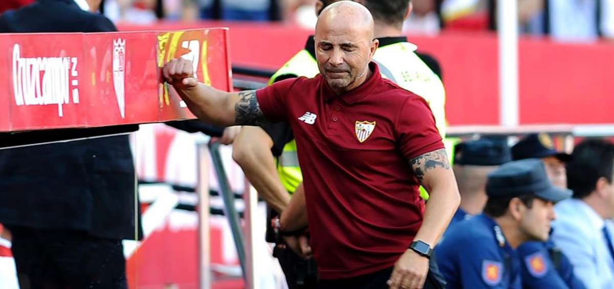 El Sevilla advierte a la AFA que ser&iacute;a "inaceptable" reunirse con Sampaoli