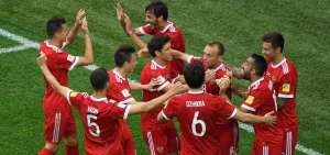 Rusia gana 2-0 a Nueva Zelanda en el estreno de la Copa Confederaciones