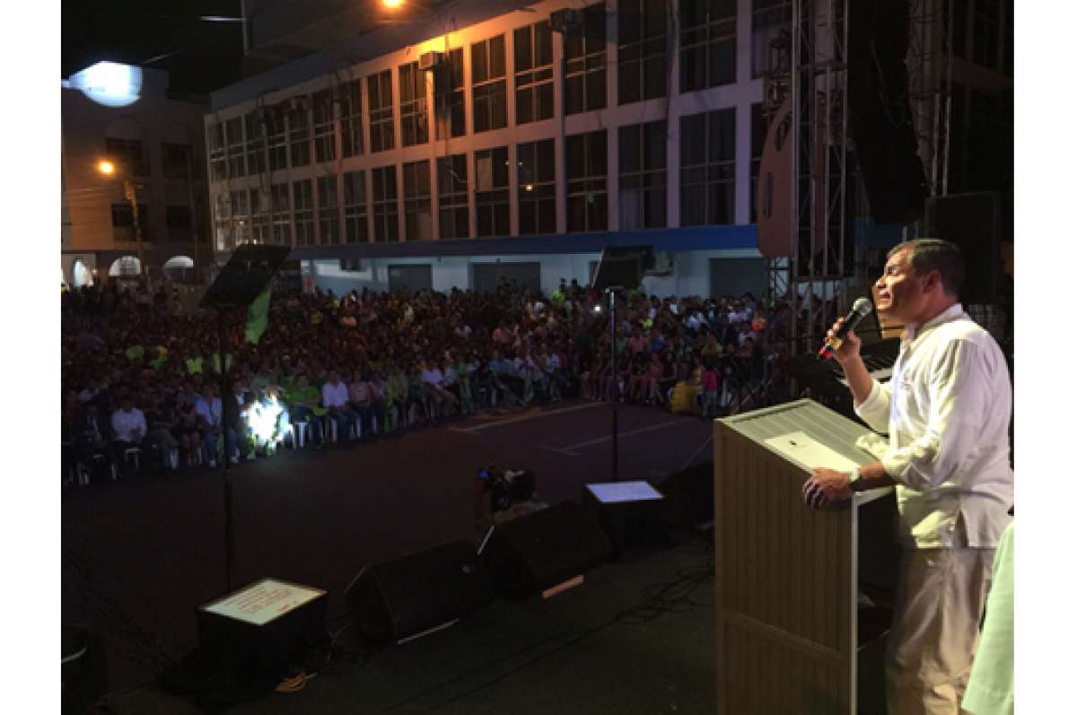 El evento multitudinario fue organizado por el Sindicato de Choferes Profesionales para celebrar su d&iacute;a. Foto: Presidencia de la Rep&uacute;blica