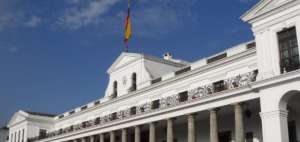 Pr&oacute;xima semana se dar&aacute; informe sobre c&aacute;mara hallada en el despacho del Presidente