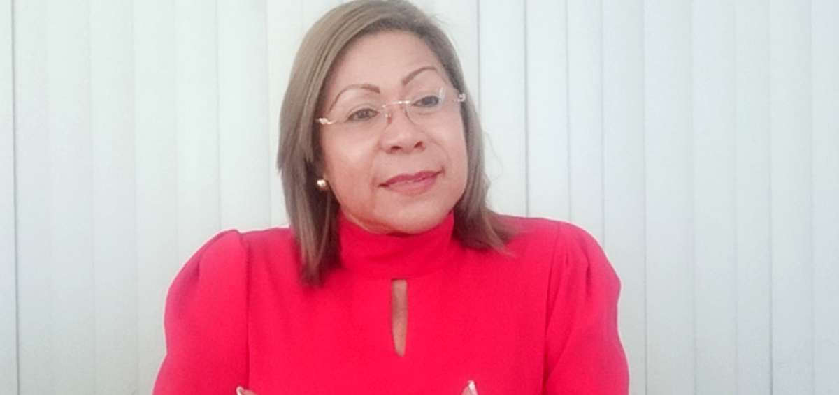 Luc&iacute;a Sosa, prefecta de Esmeraldas.