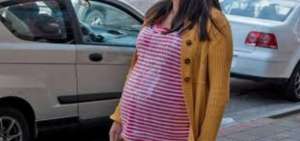 El embarazo adolescente impacta en la econom&iacute;a de las mujeres y el Estado