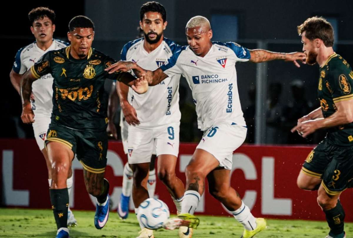 Liga de Quito perdi&oacute; en Brasil.