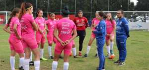 La Unesco lanza un estudio para promover el f&uacute;tbol femenino