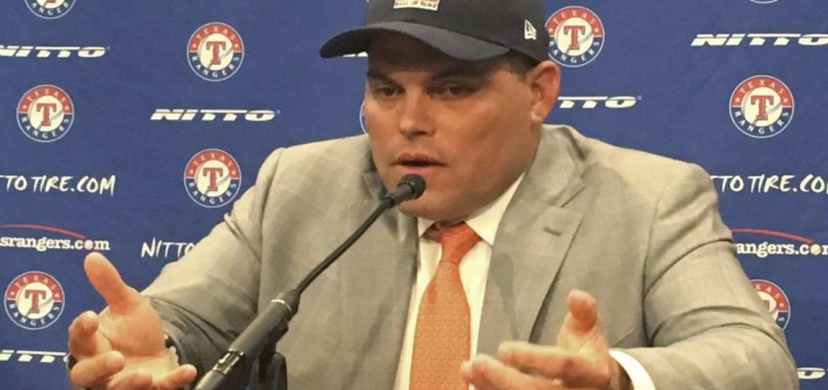 Pudge' Rodr&iacute;guez noveno latinoamericano en ingresar al Sal&oacute;n de la Fama del b&eacute;isbol
