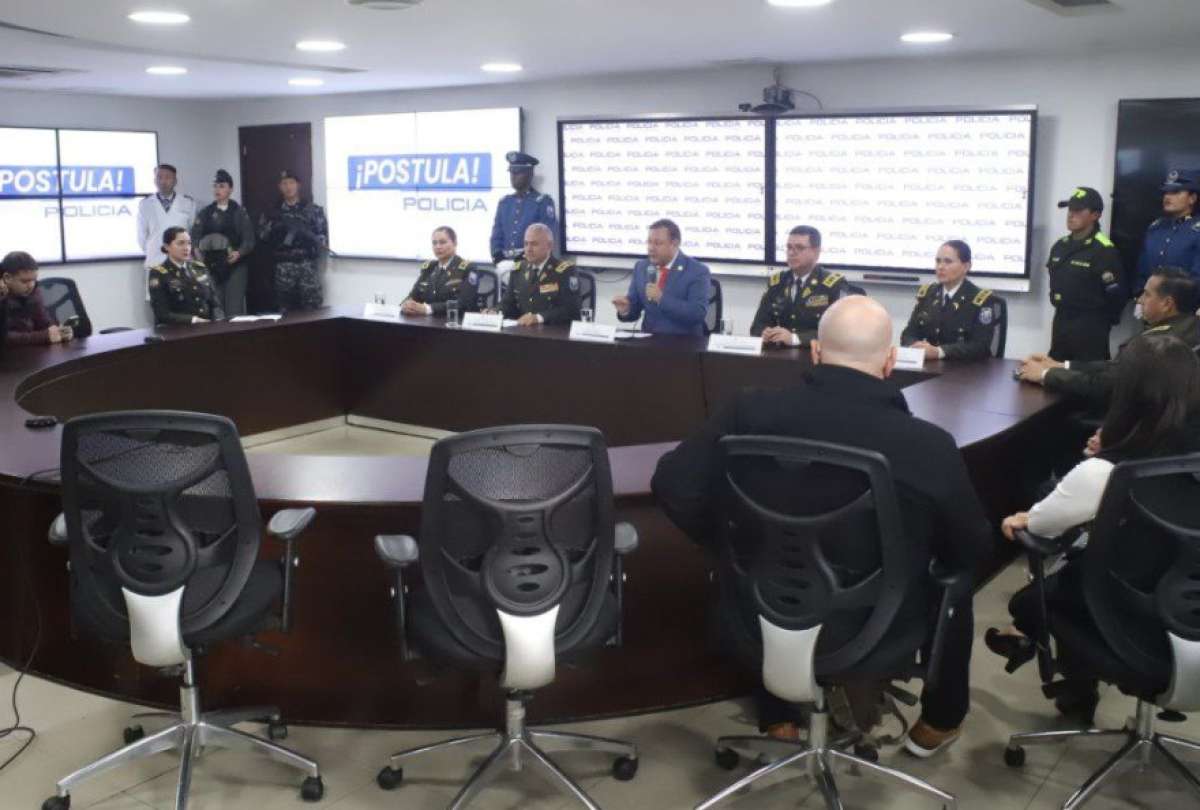 La Policía Nacional negó la información filtrada por un periodista de Ecuavisa.
