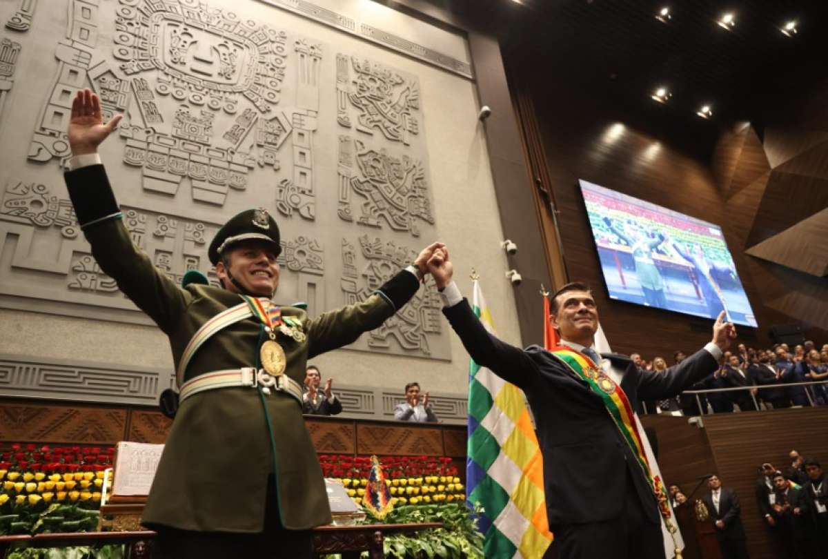 Rodrigo Paz asumió la Presidencia de Bolivia; Daniel Noboa participó de la ceremonia de investidura