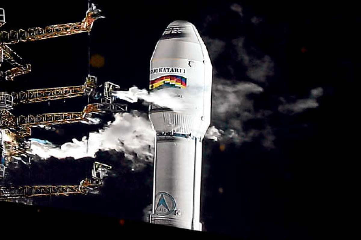  El 20 de diciembre de 2013 se lanz&oacute; el sat&eacute;lite desde la localidad china de Xichang. Foto: Cortes&iacute;a Presidencia de Bolivia