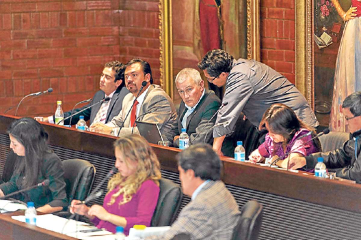 El pasado viernes el Concejo Metropolitano se reuni&oacute;, de manera inusual, 2 veces el mismo d&iacute;a. Una sesi&oacute;n fue ordinaria y otra extraordinaria. FOTO: John Guvera