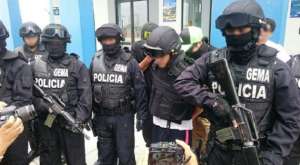 Gerald Am&eacute;rico O. L. fue capturada en Salinas y entregado hoy a las autoridades peruanas. Foto: Ministerio del Interior de Ecuador 