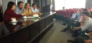 Comit&eacute; de Formaci&oacute;n Pol&iacute;tica Guayas tuvo de invitado a exfuncionario de la presidenta Kirchner