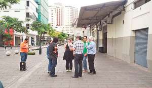 La semana pasada se realiz&oacute; la &lsquo;Ruta de las Huecas&rsquo; por varios espacios del centro de Guayaquil, con el escritor Francisco Santana. Ministerio de Cultura y Patrimonio