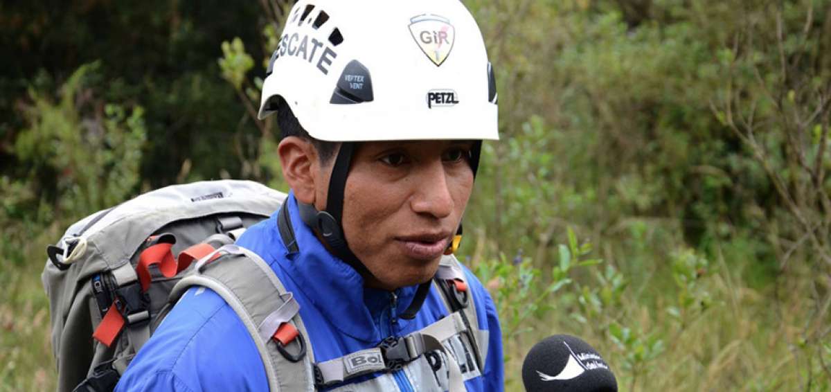 Rescatan a dos menores  en el cerro Imbabura