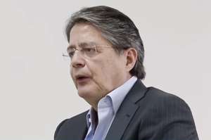Entrevista a Guillermo Lasso, dirigente de Compromiso Ecuador 