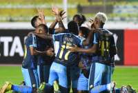 El Nacional goleó en su regreso a la Copa Libertadores. 