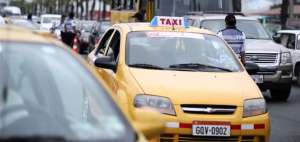 Quejas por servicio de taxis amarillos