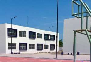 Cuatro Unidades Educativas están en su fase final de construcción. Están ubicadas en Guayaquil, Naranjito, Paján y Mejía.