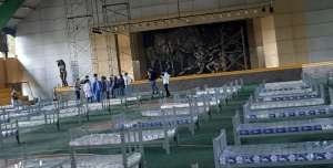 Alcald&iacute;a de Samborond&oacute;n entreg&oacute; coliseo equipado con camas al MSP