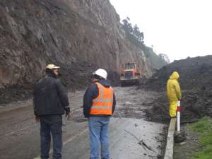 Las lluvias causaron derrumbes en la v&iacute;a Cahuaj&iacute;-Pillate-Cotal&oacute;