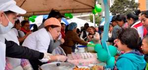 Madres de familia de los Centros Infantiles del Buen Vivir participaron en la feria gastron&oacute;mica de Carchi.