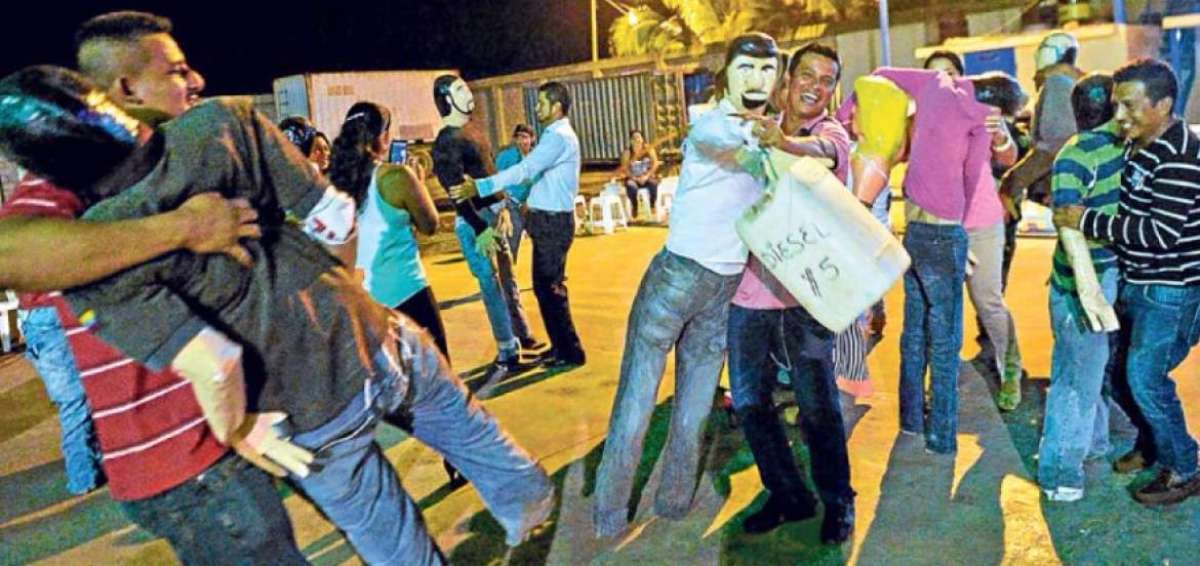 Se arm&oacute; el baile con los a&ntilde;os viejos