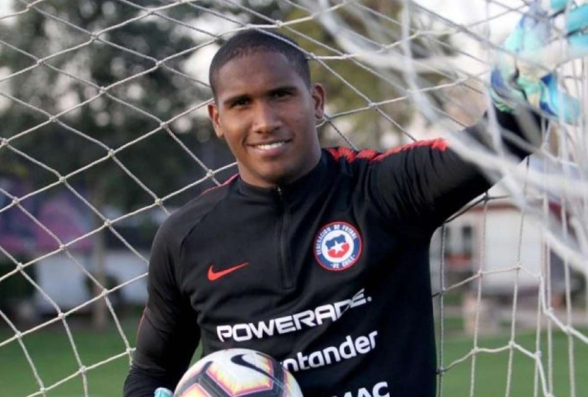 Omar Carabal&iacute; es seguido por Beccacece