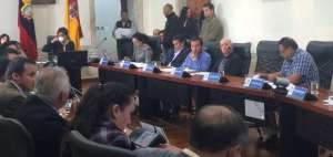 El Consejo Provincial de Azuay concedi&oacute; el nuevo permiso para Pa&uacute;l Carrasco con 12 votos a favor, 6 en contra y uno en blanco.