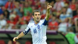 Giorgos Karagounis ser&aacute; el asistente t&eacute;cnico de Claudio Ranieri en la selecci&oacute;n griega. Foto: Archivo/AFP