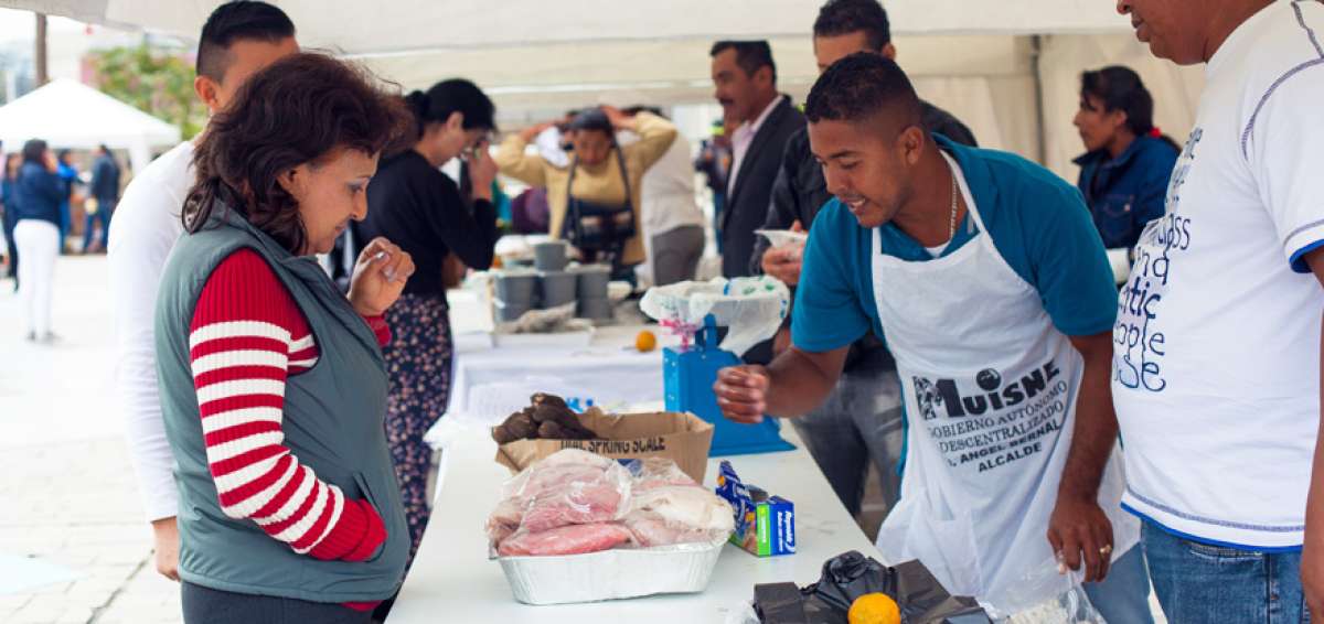 El Viceministerio de Acuacultura y Pesca del Magap est&aacute; gestionando la obtenci&oacute;n de la licencia sanitaria para 27 organizaciones que elaboran productos del mar.