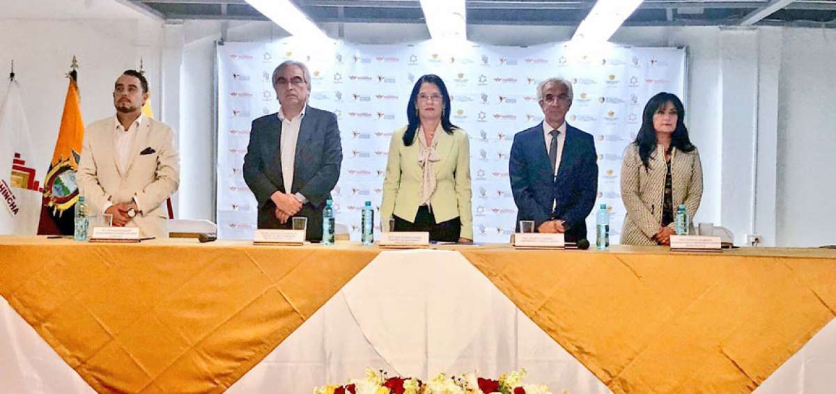La ministra de Industrias, Eva Garc&iacute;a, asisti&oacute; al evento de lanzamiento de la Corporaci&oacute;n de Fomento Productivo de la provincia de Pichincha.