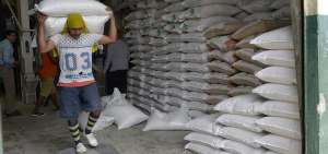 A cada quintal de arroz pilado se le incluye un distintivo que indica que el producto va a la UNA EP.