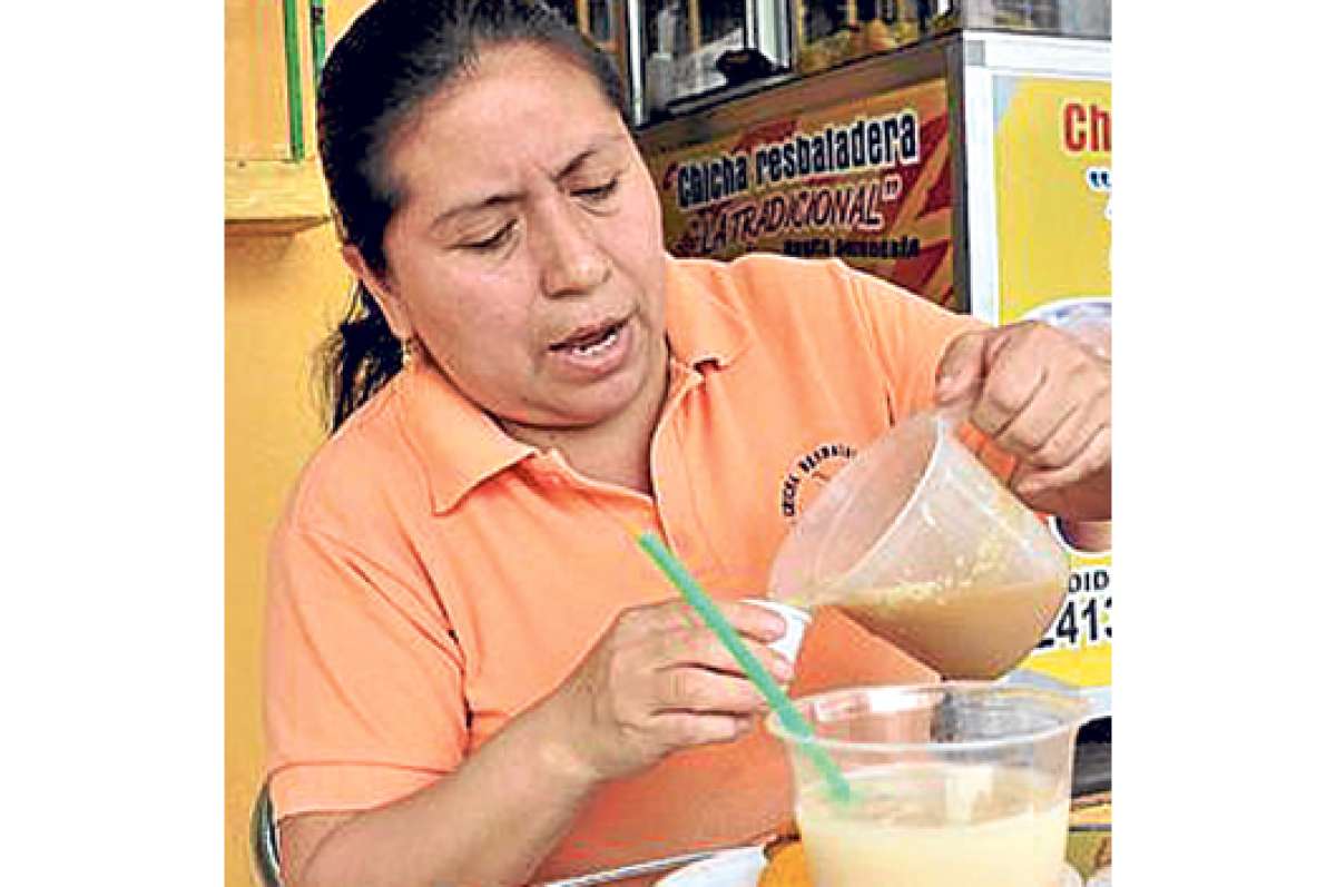 Fresca y econ&oacute;mica es la chicha &lsquo;resbaladera&rsquo;