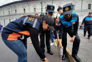 La Agencia Metropolitana de Control realiza operativos en el espacio público por Fiestas de Quito.