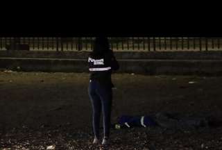 Cinco personas fueron asesinadas en los exteriores de un centro comercial de Durán.