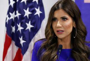 Agentes migratorios en Mine&aacute;polis comenzar&aacute;n a usar c&aacute;maras corporales durante sus operativos.