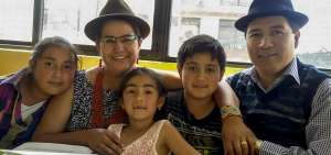 Kaya Anaa&iacute; significa &ldquo;flor del futuro&rdquo;; Sanni Millaray quiere decir &ldquo;flor de oro&rdquo;; y Ayan es &ldquo;h&eacute;roe&rdquo;.