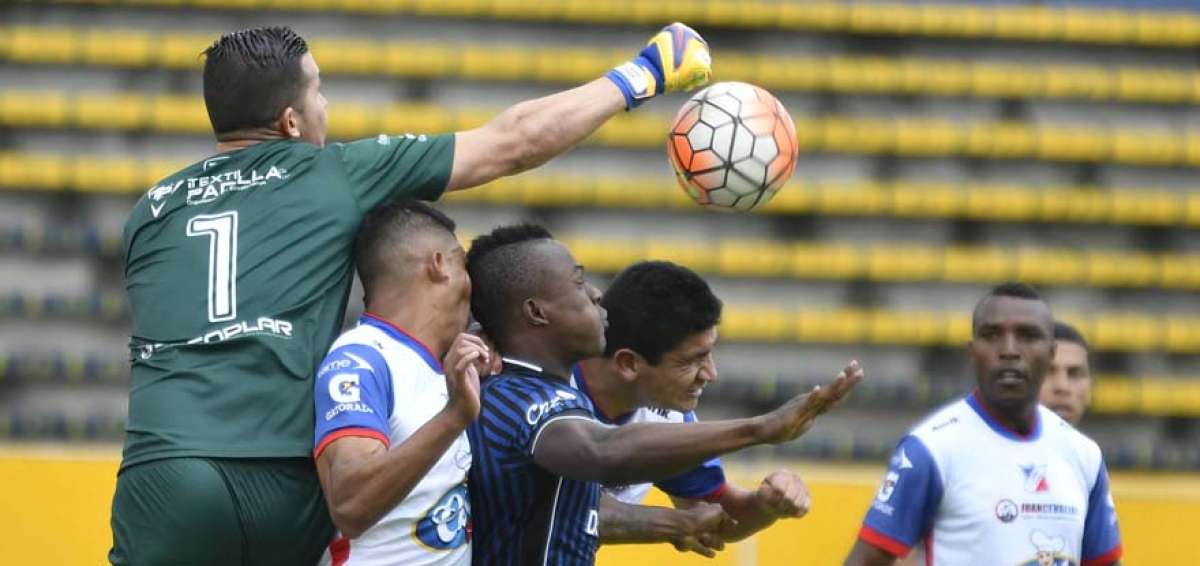 Momento en el que se lesiona el jugador de Clan. 