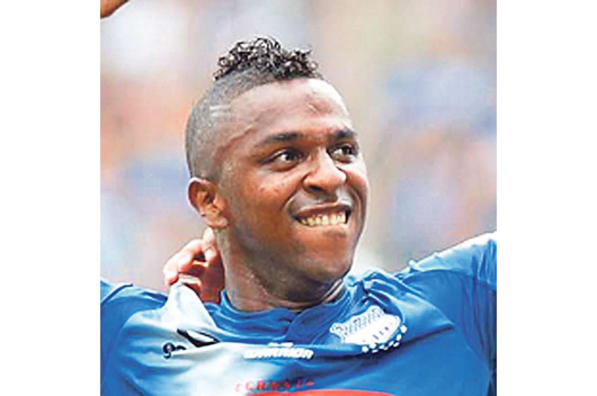 Emelec despidi&oacute; al Olmedo de la categor&iacute;a de privilegio