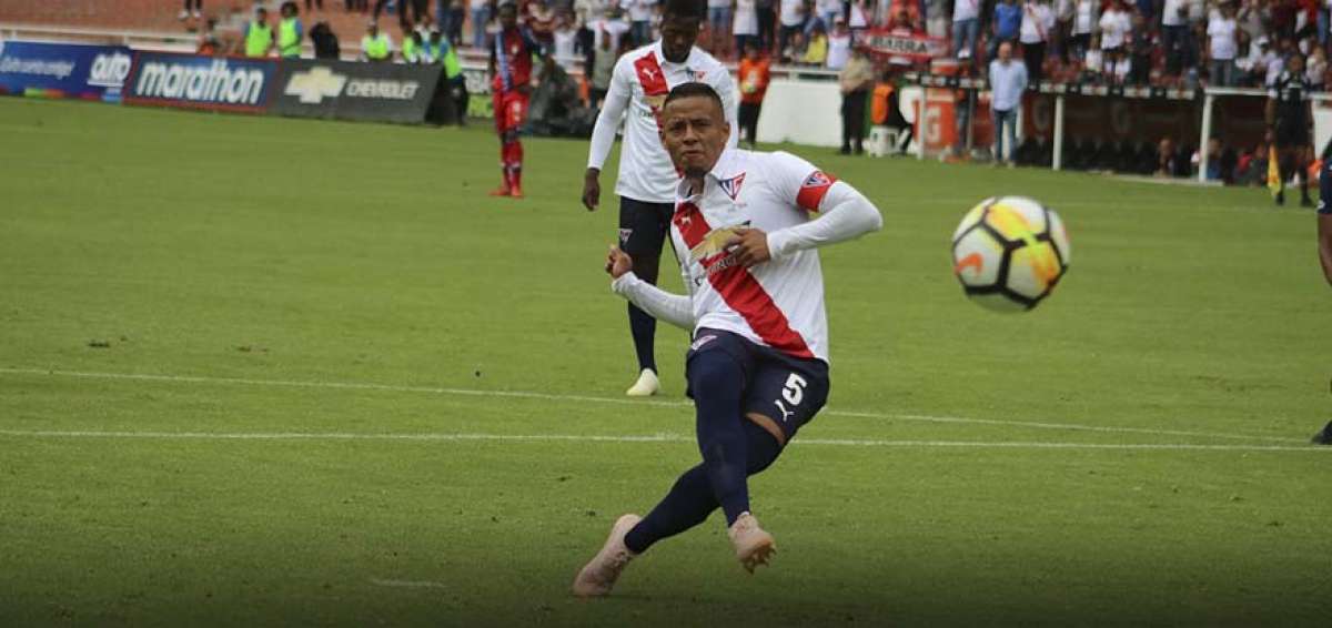 Liga gana puntos, pero pierde jugadores para su partido ante Emelec