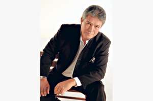 Omar Montalvo celebra con un concierto sus 40 a&ntilde;os de trayectoria