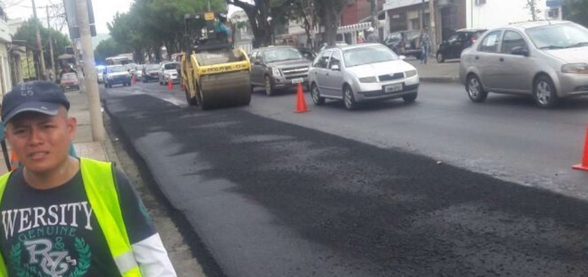 Dos carriles de la av. Plaza Da&ntilde;&iacute;n est&aacute;n cerrados por obras