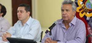 El Mandatario lidera el Gabinete Itinerante en Santa Rosa, El Oro. 