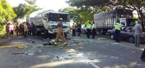 Accidente en la v&iacute;a Babahoyo-Jujan deja once fallecidos