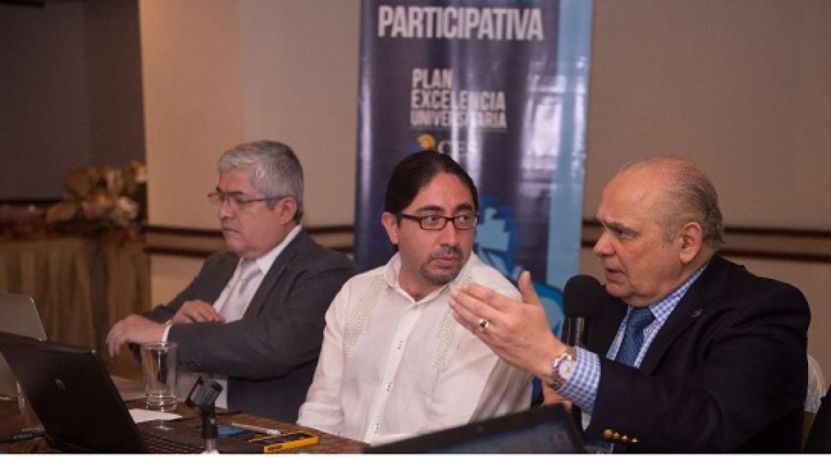 El CES explic&oacute; que actualmente se desarrolla un nuevo estatuto para el centro de estudios. Foto: Pilar Vera / El Tel&eacute;grafo  